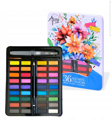 36 couleurs différentes de peinture aquarelle